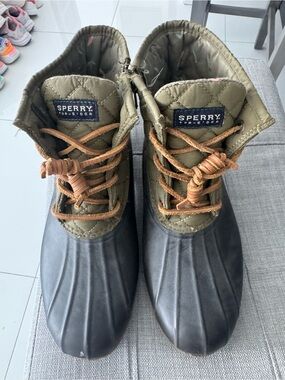 Sperry Olive Quilted Duck Boots with Black Rubber Shell and Brown Laces